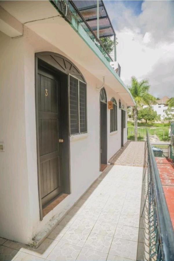 Hotel Maya Antes Navieros Bacalar Ngoại thất bức ảnh